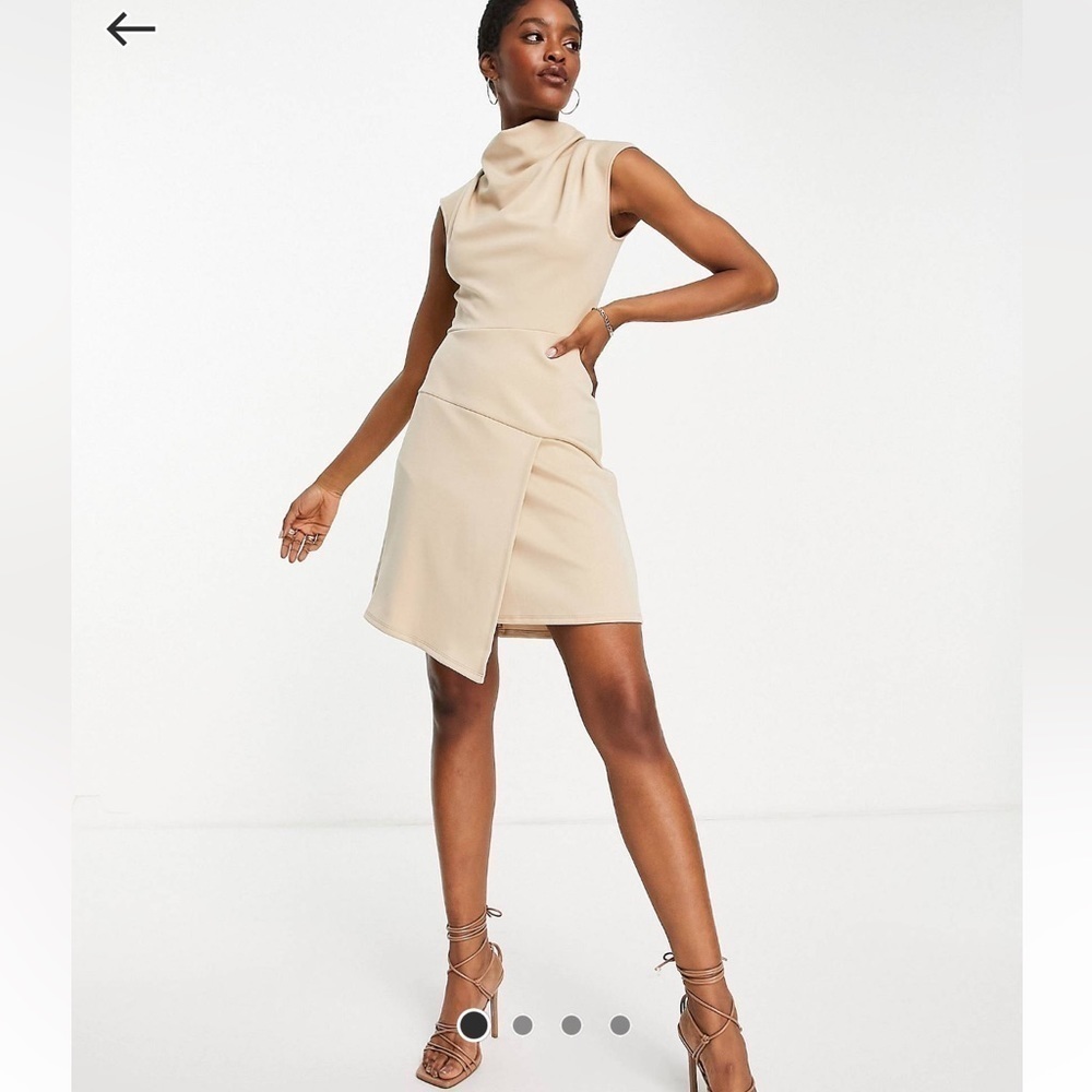 NWT ASOS Closet London High Neck dress​​​​​​​​​
